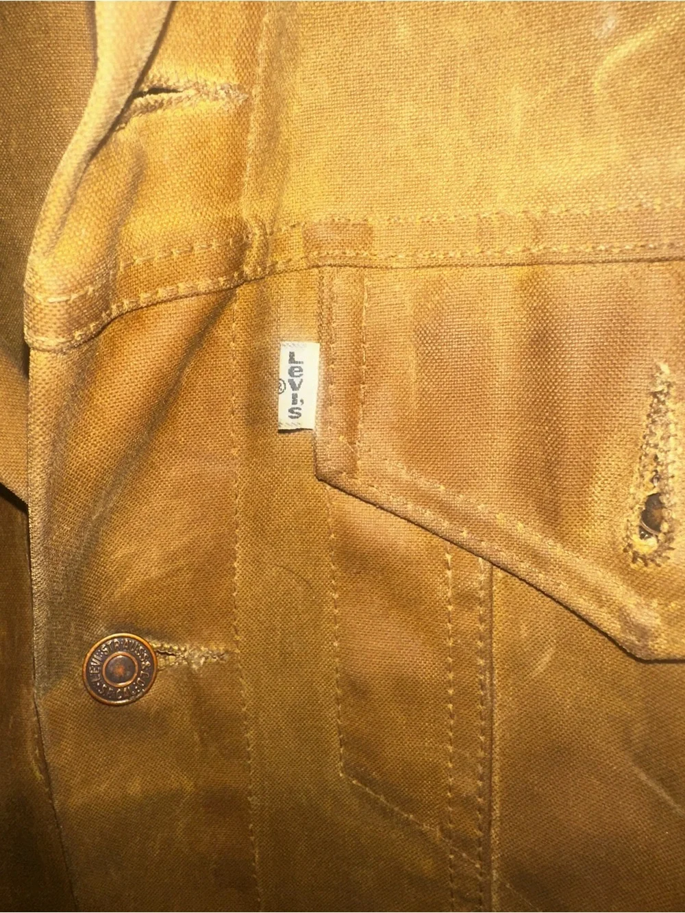 *RARE* LEVI x FILSON TAN WAXED TYPE III TRUCKER JACKET - LARGE